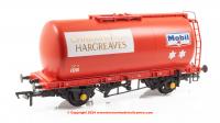 37-592 Bachmann BR 45T TTA Tank Wagon number 106 - 'Charrington Hargreaves/Mobil' Red